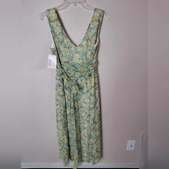 Liz Claibirne Floral Villager Dress Size 10 - Picture 5 of 7